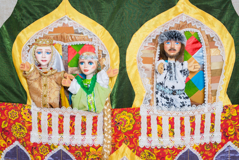 Кукольный театр в Москве. Сказ о Богатыре, Царевне и Змее